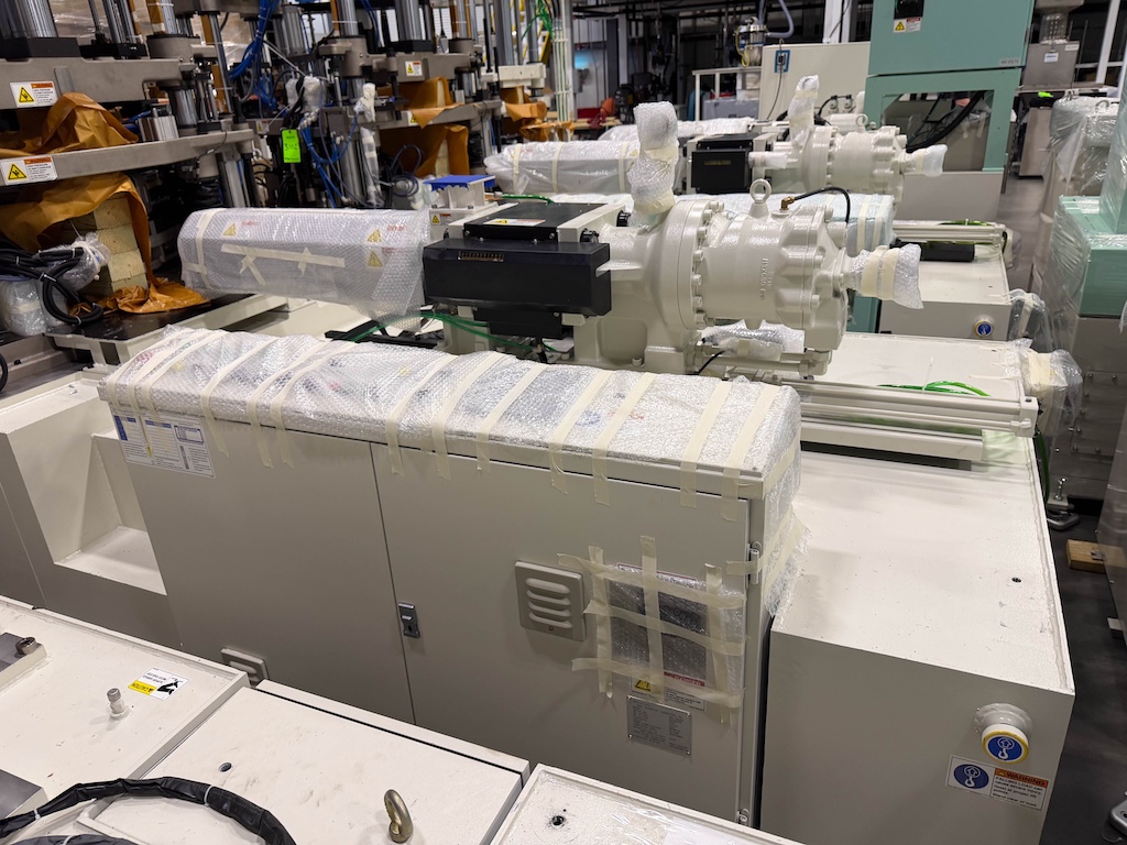 Used 2020 Aoki Blow Molding Machine Blow Molding: Injection Blow - View 6