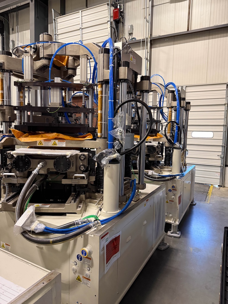 Used 2020 Aoki Blow Molding Machine Blow Molding: Injection Blow - View 10