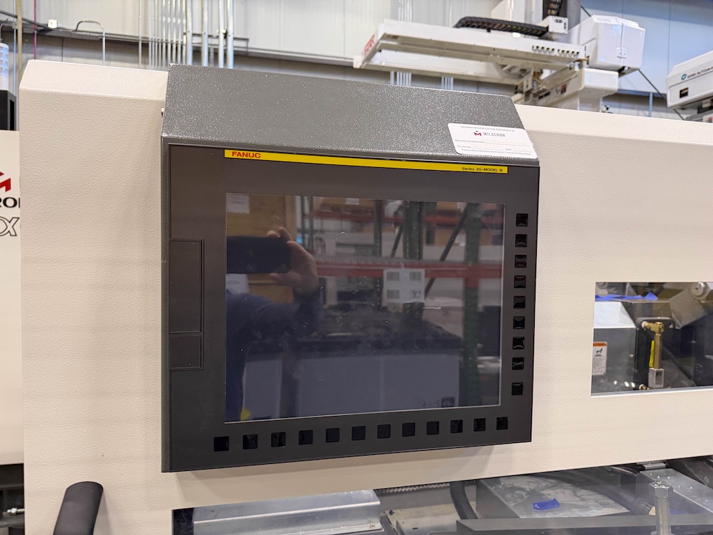 Used 2019 Fanuc (Milacron) 450 Ton All Electric Injection Molding Press Injection Molding Machines: Horizontal - View 19