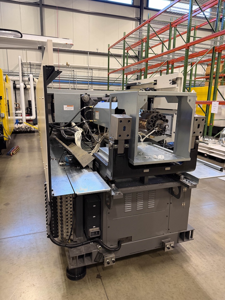 Used 2019 Fanuc (Milacron) 450 Ton All Electric Injection Molding Press Injection Molding Machines: Horizontal - View 22