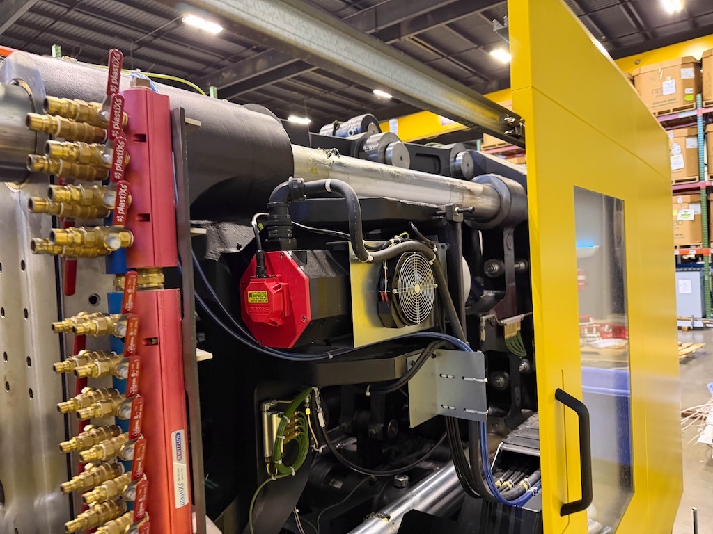 Used 2019 Fanuc (Milacron) 450 Ton All Electric Injection Molding Press Injection Molding Machines: Horizontal - View 28