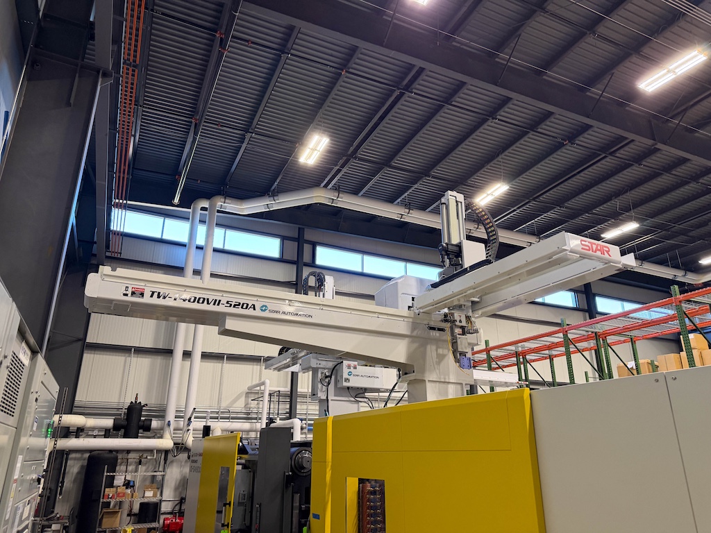 Used 2020 Star Automation TW-1400VII-520A Robots
