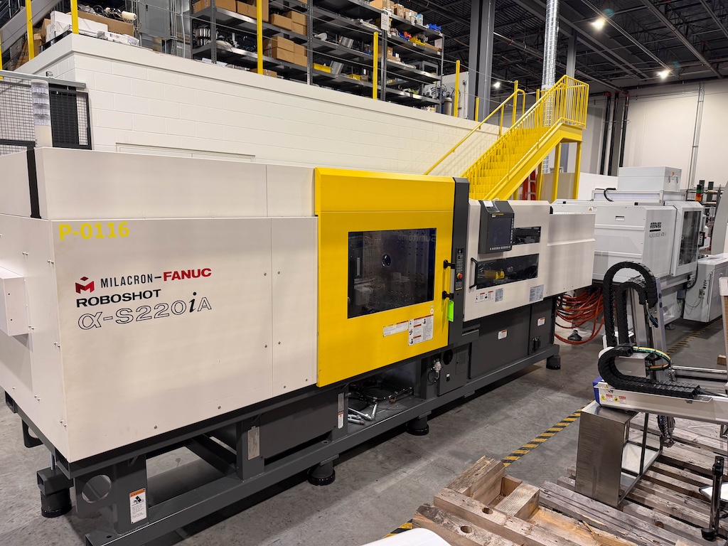 Used 2014 Fanuc (Milacron) 220 Ton All Electric Injection Molding Press Injection Molding Machines: Horizontal - View 23
