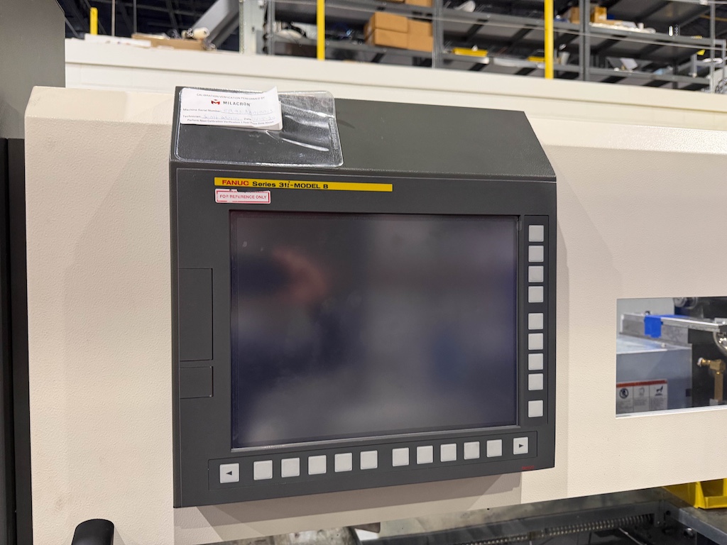 Used 2014 Fanuc (Milacron) 220 Ton All Electric Injection Molding Press Injection Molding Machines: Horizontal - View 4