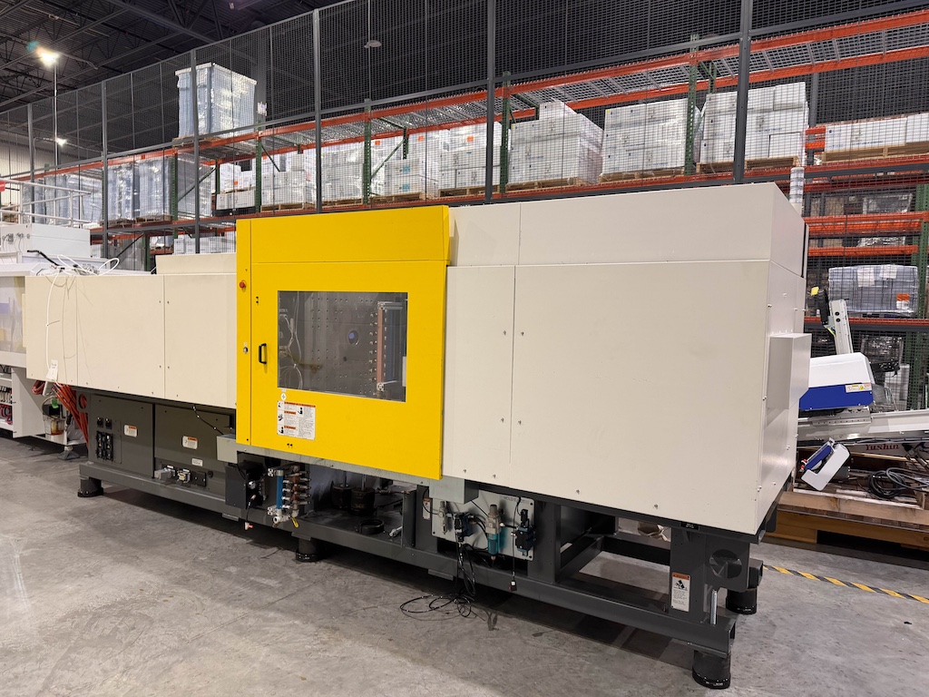 Used 2014 Fanuc (Milacron) 220 Ton All Electric Injection Molding Press Injection Molding Machines: Horizontal - View 5