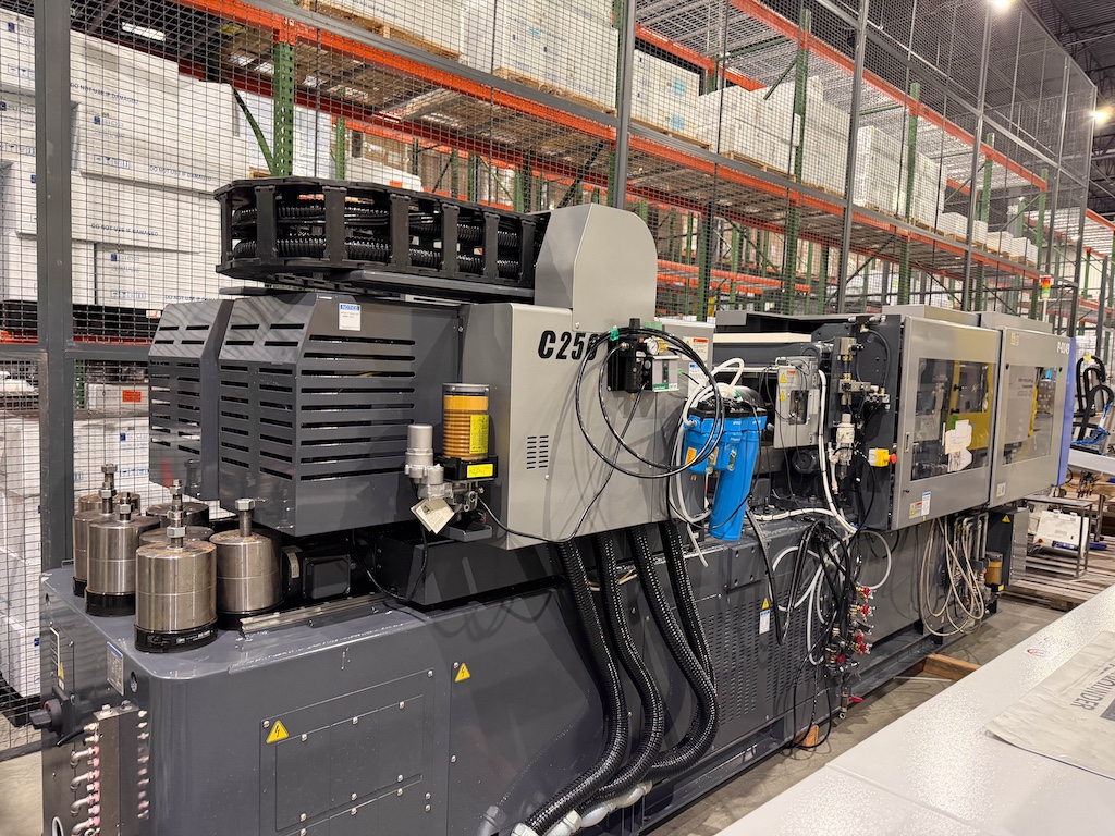 Used 2017 Sumitomo 130 Ton Injection Molding Machines: Horizontal - View 9