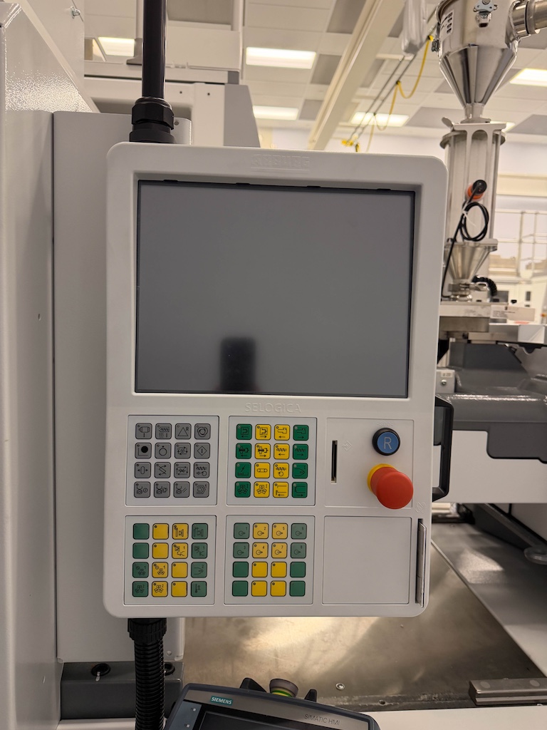 Used 2019 Arburg 110 Ton Injection Molding Machines: Horizontal - View 11