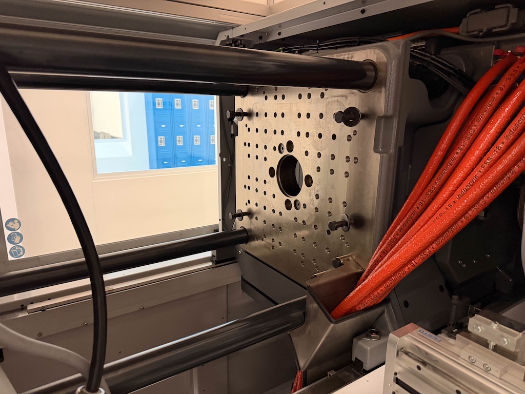 Used 2019 Arburg 110 Ton Injection Molding Machines: Horizontal - View 13