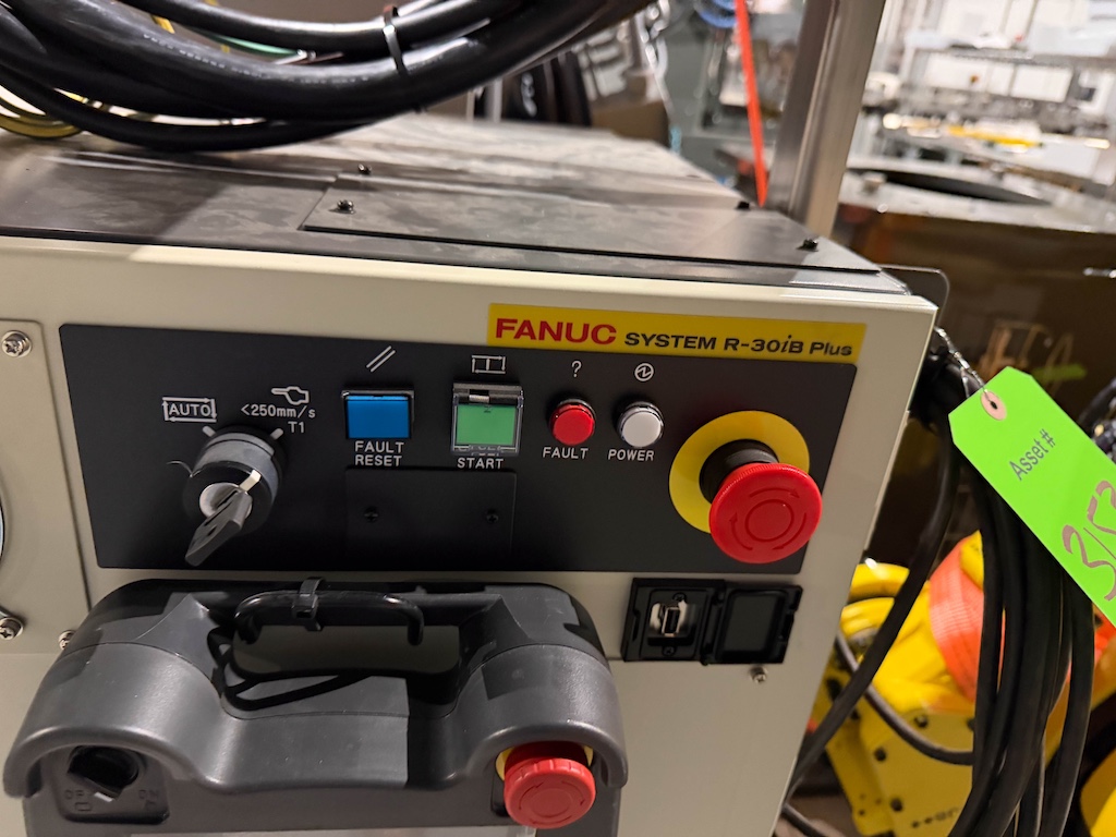 Used 2020 Fanuc 6-Axis Robot Conveyors - View 3