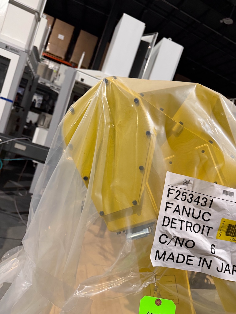 Used 2020 Fanuc 6-Axis Robot Conveyors - View 4