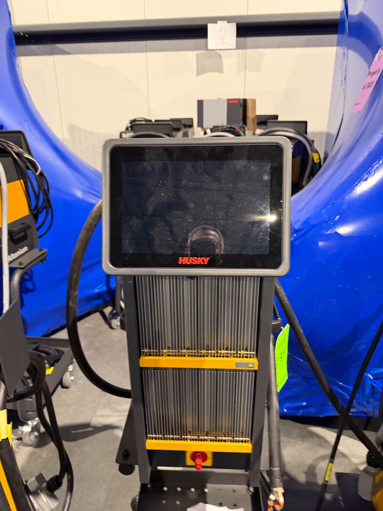 Used Husky Hot Runner Controller  Hot Runner Controllers - View 3