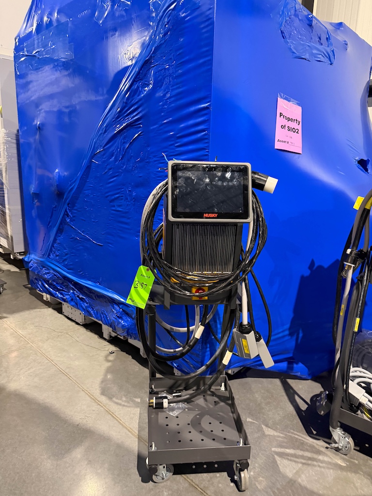 Used Husky  Hot Runner Controllers