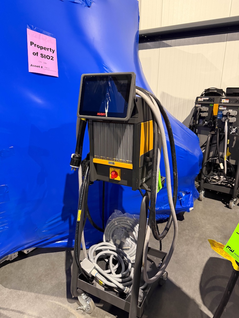 Used Husky  Hot Runner Controllers - View 6