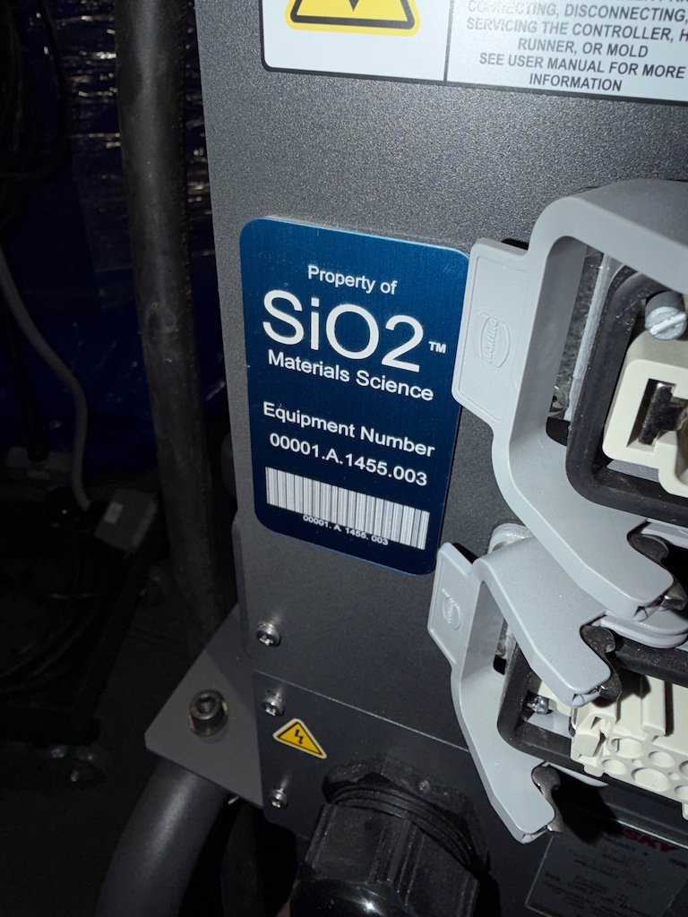 Used Husky  Hot Runner Controllers - View 2