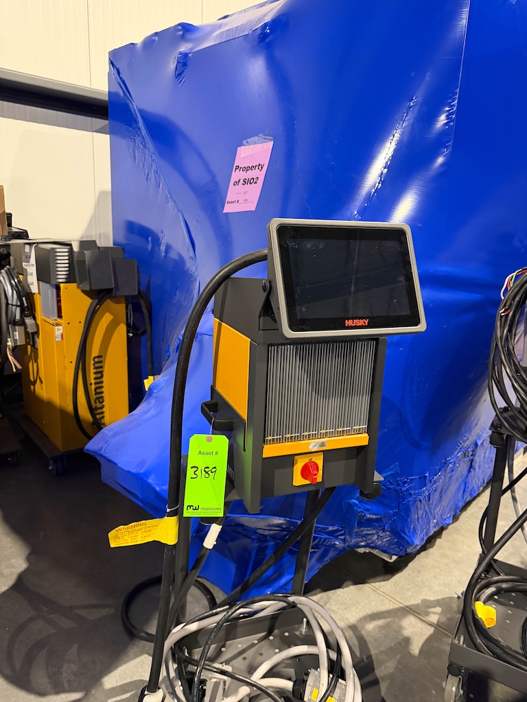 Used Husky  Hot Runner Controllers - View 6