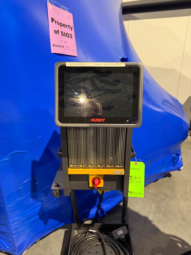 Used Husky  Hot Runner Controllers - View 4