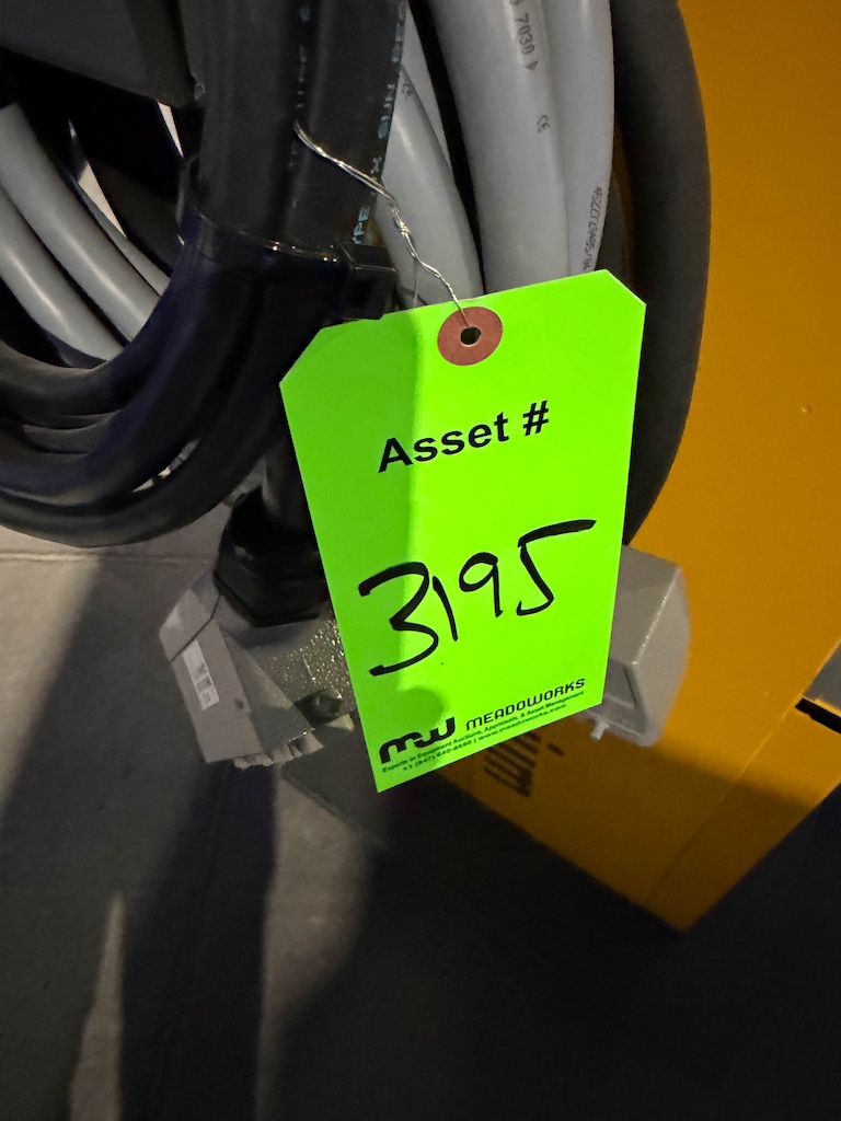 Used 2020 Husky Hot Runner Controller w/Cables New in Husky Hot Runner Controller w/Cables Hot Runner Controllers - View 8