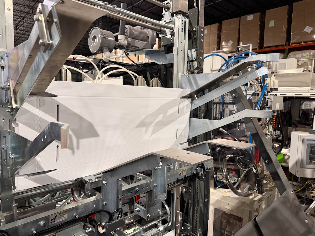 Used 2020 BW Integrated Systems Corrugated Tray Former Conveyors - View 6