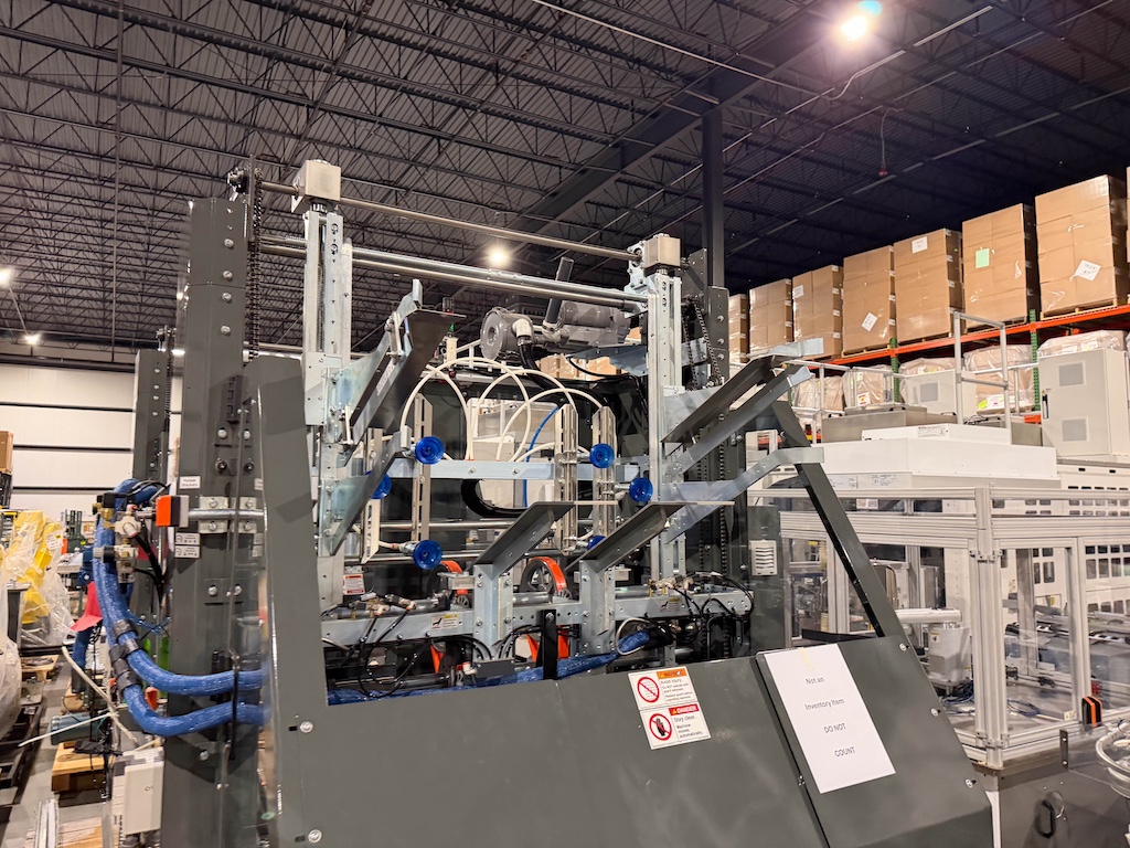 Used 2020 BW Integrated Systems Corrugated Tray Former Conveyors - View 4