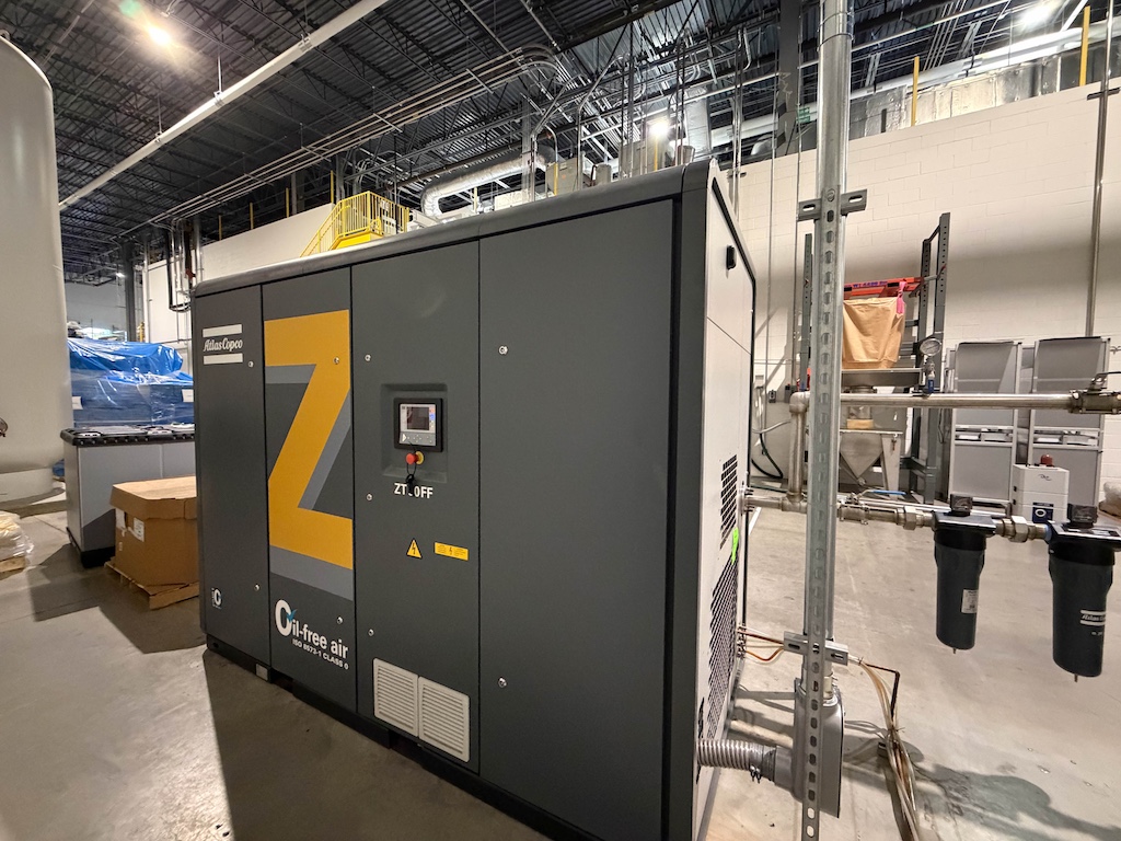 Used 2017 Atlas Copco Air Compressor Air Compressors