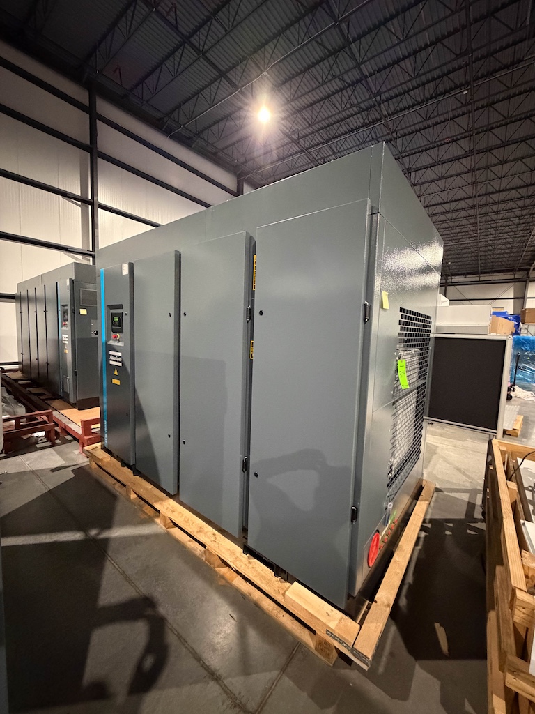 Used 2022 Atlas Copco Air Compressor Air Compressors