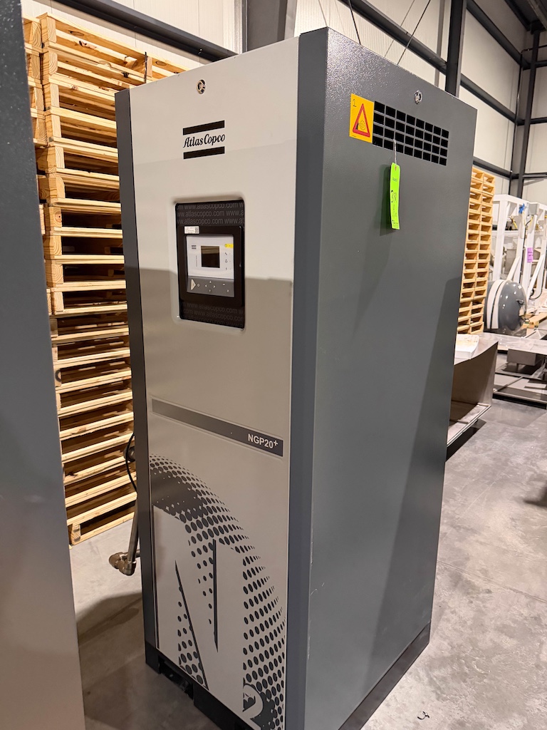 Used 2020 Atlas Copco Nitrogen Generator w/(2) Tanks Nitrogen Generators