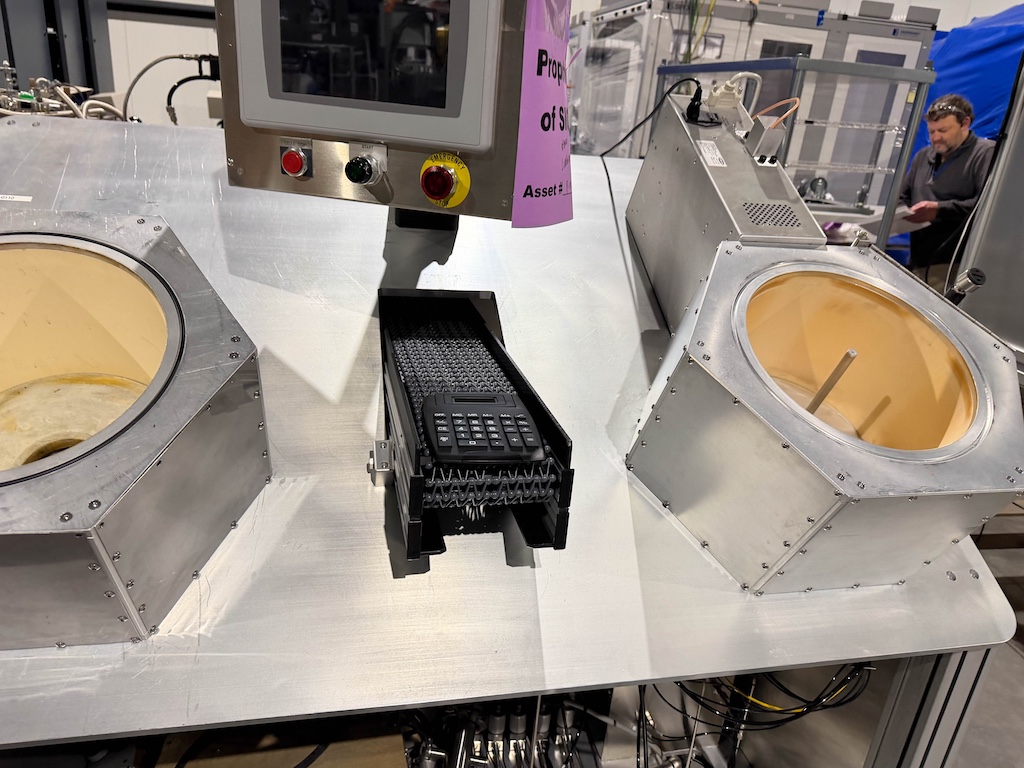 Used Chamber Coater  Automation Equipment - View 2