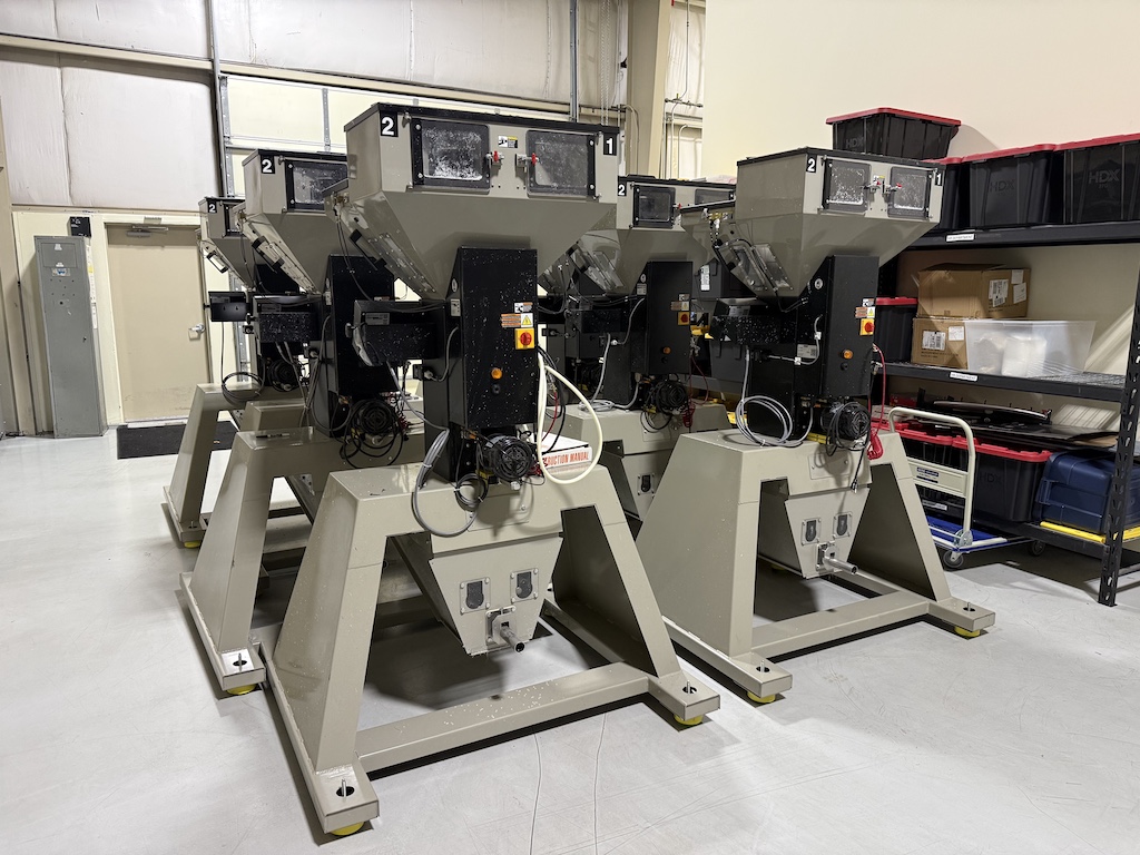 Used 2020 Conair TB100-4 Material Blenders