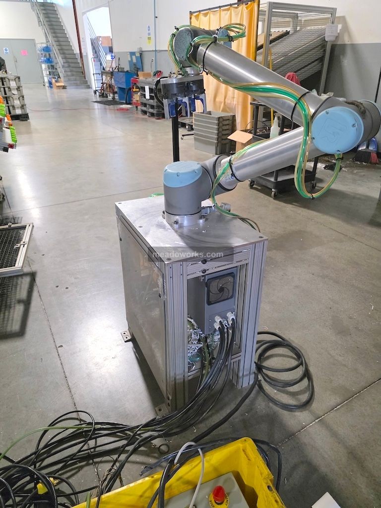 2017 Universal Robots UR10 6-Axis Robot - Image 2