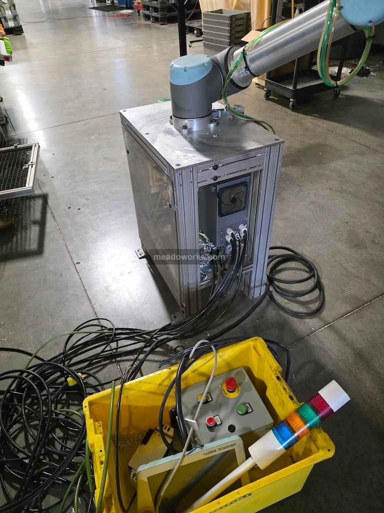 2017 Universal Robots UR10 6-Axis Robot - Image 4