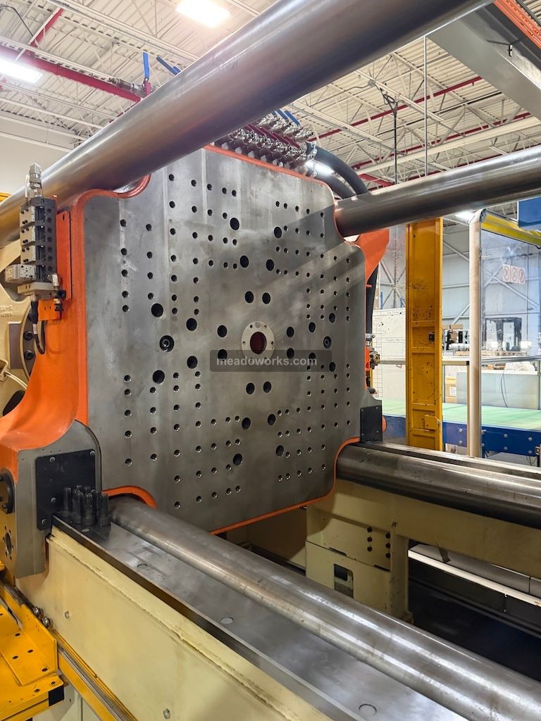 Husky 715 Ton Injection Molding Press, New in 2025 - Image 14