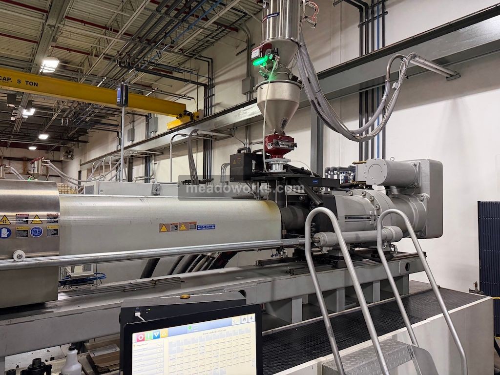 Netstal 618 Ton Injection Molding Press, New in 2016 - Image 3