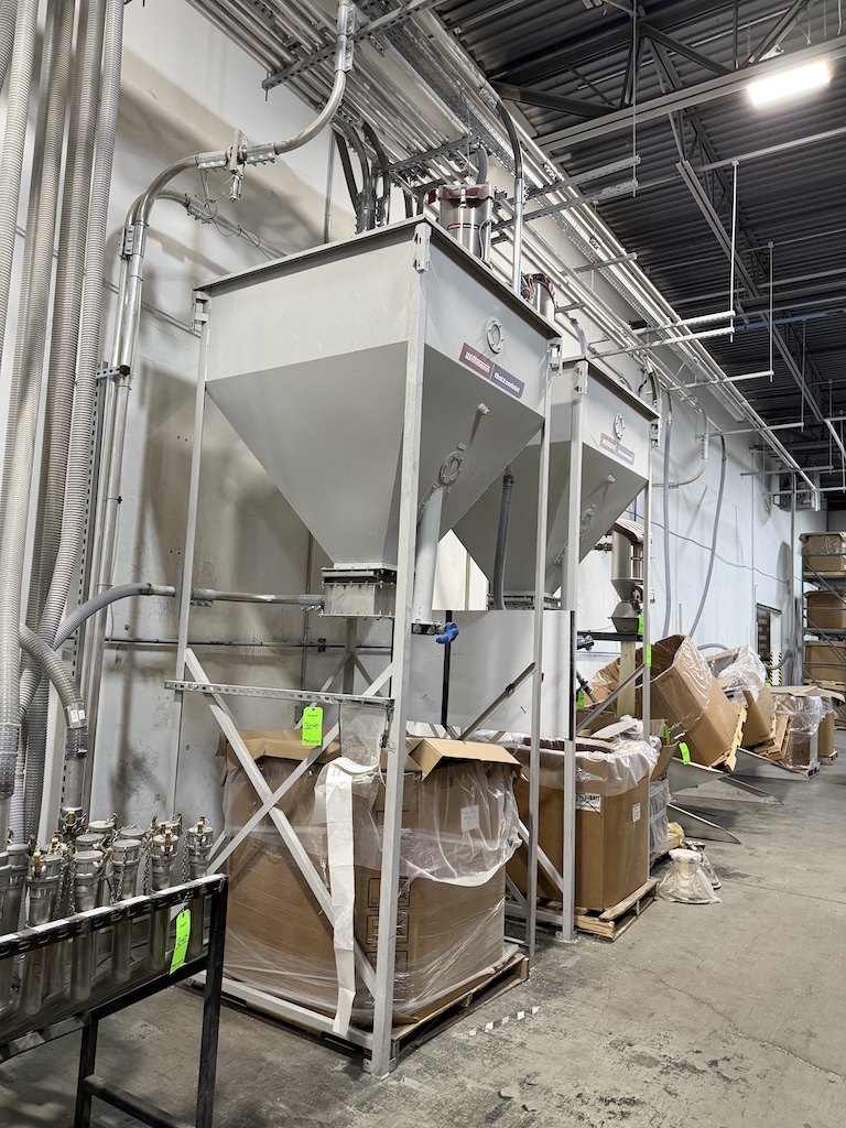Wittmann Material Surge Bin w/Wittmann Material Loader