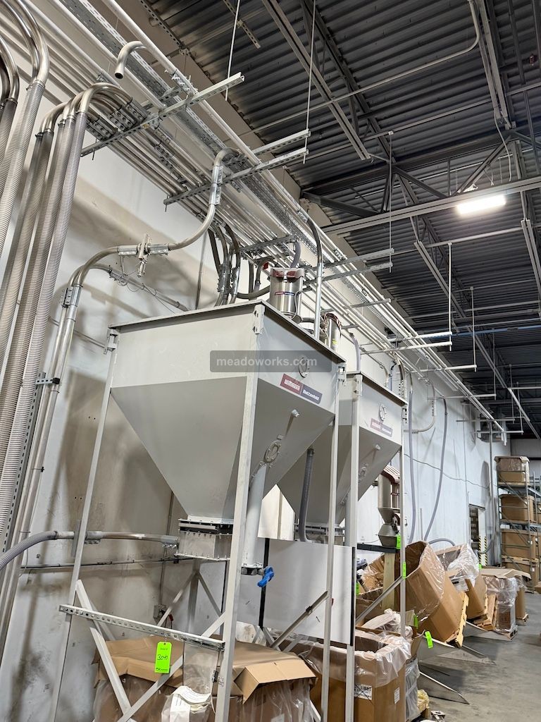 Wittmann Material Surge Bin w/Wittmann Material Loader - Image 2
