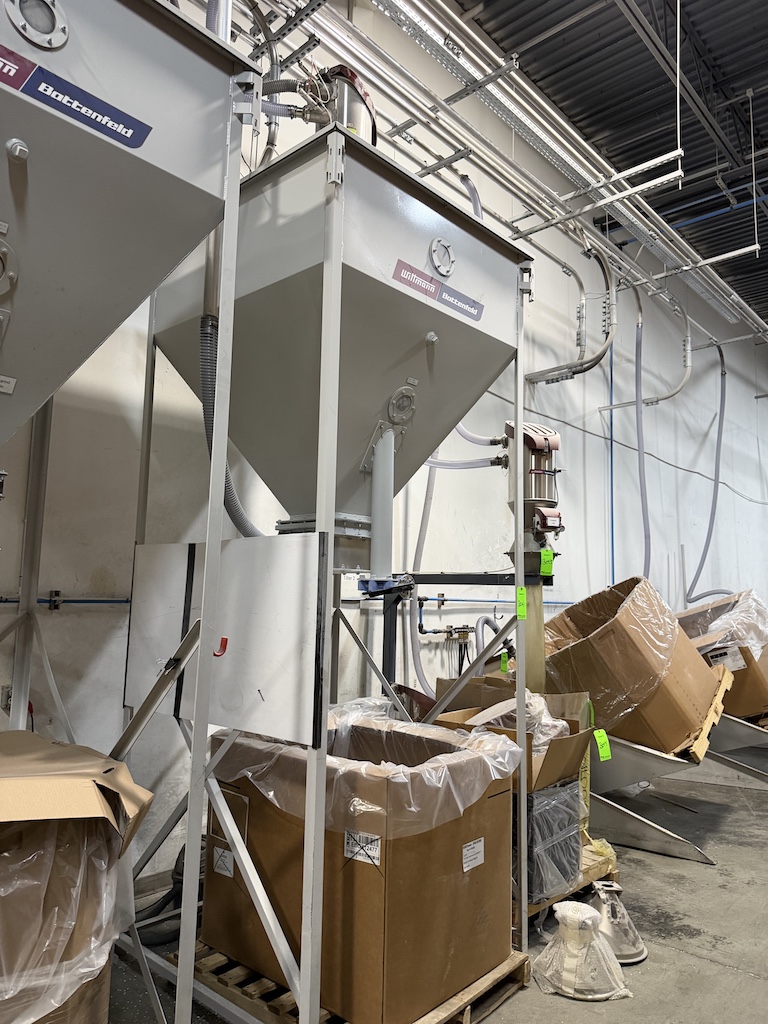 Wittmann Material Surge Bin w/Wittmann Material Loader