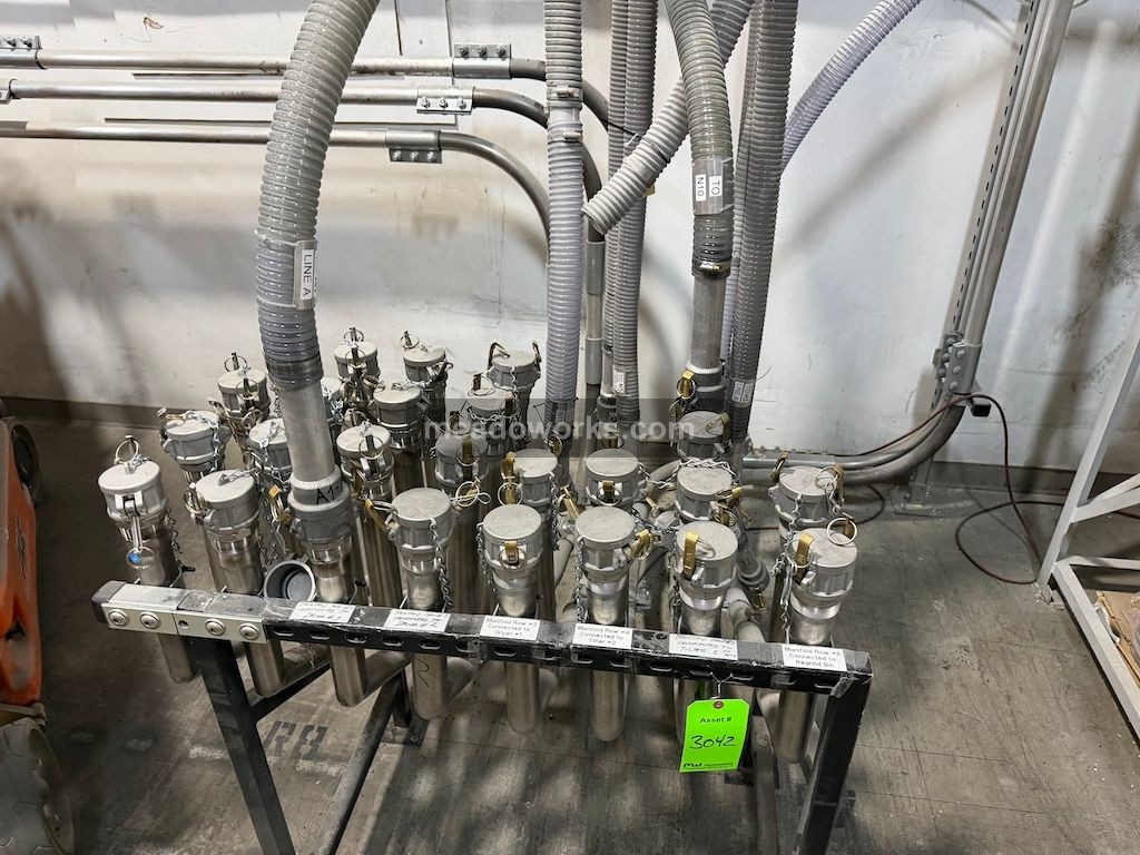 Wittmann Material Conveyence Manifold - Image 2