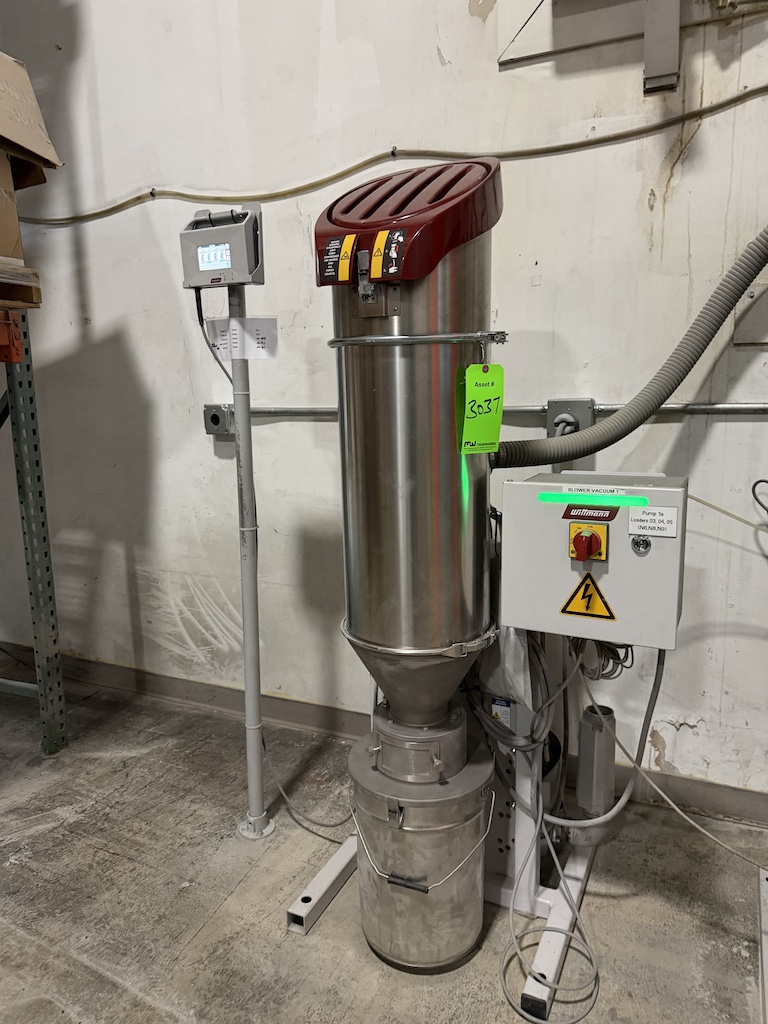 Wittmann Vacuum Pump w/Filter