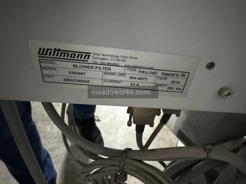 Wittmann Vacuum Pump w/Filter - Image 5
