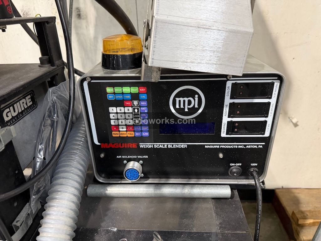 Maguire Material Blender on Casters w/Loaders, New in 2008 - Image 2