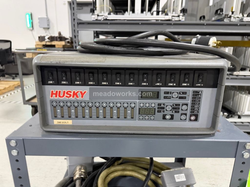 Husky 12 Zone Hot Runner Controller w/Cables on Rolling Cart - Image 2