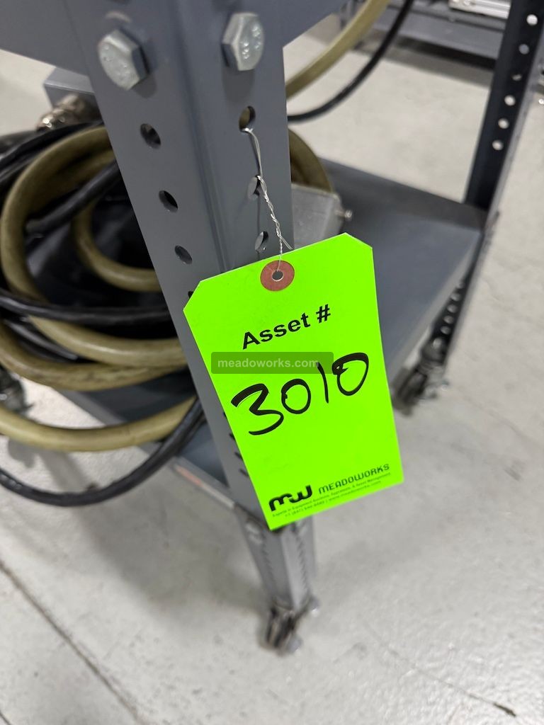 Husky 12 Zone Hot Runner Controller w/Cables on Rolling Cart - Image 8