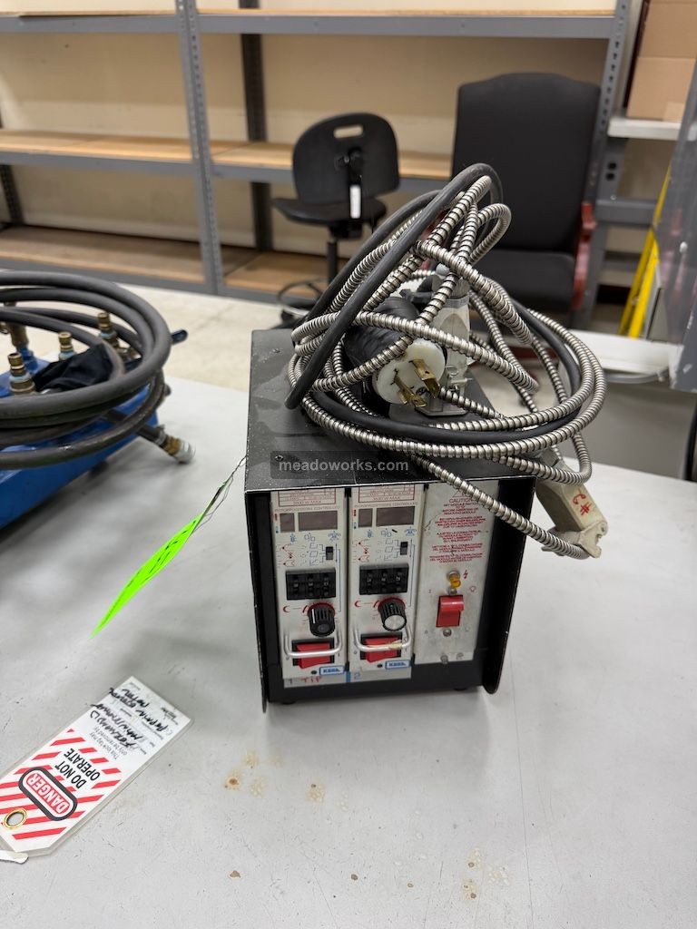 2-Zone Hot Runner Controller w/Cables - Image 1