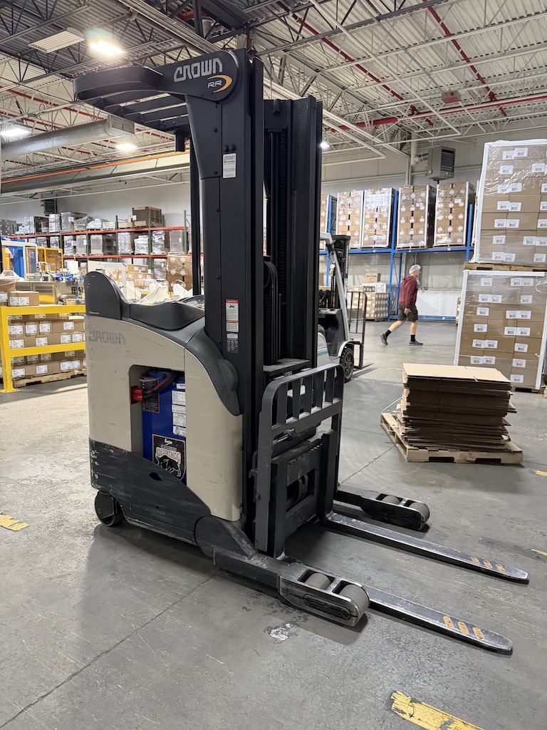Crown 3500 lb Capacity Reach Truck w/Charger