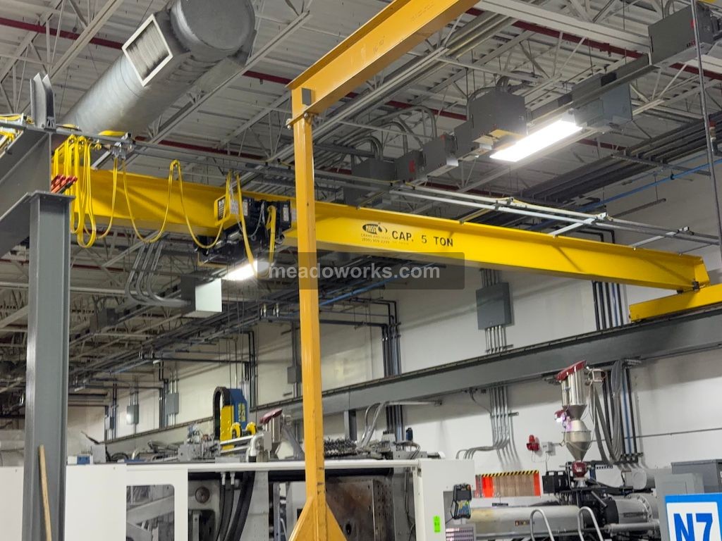 Used Mass Crane and Hoist 5-Ton Freestanding Crane w/R&M 5-Trolley Cranes