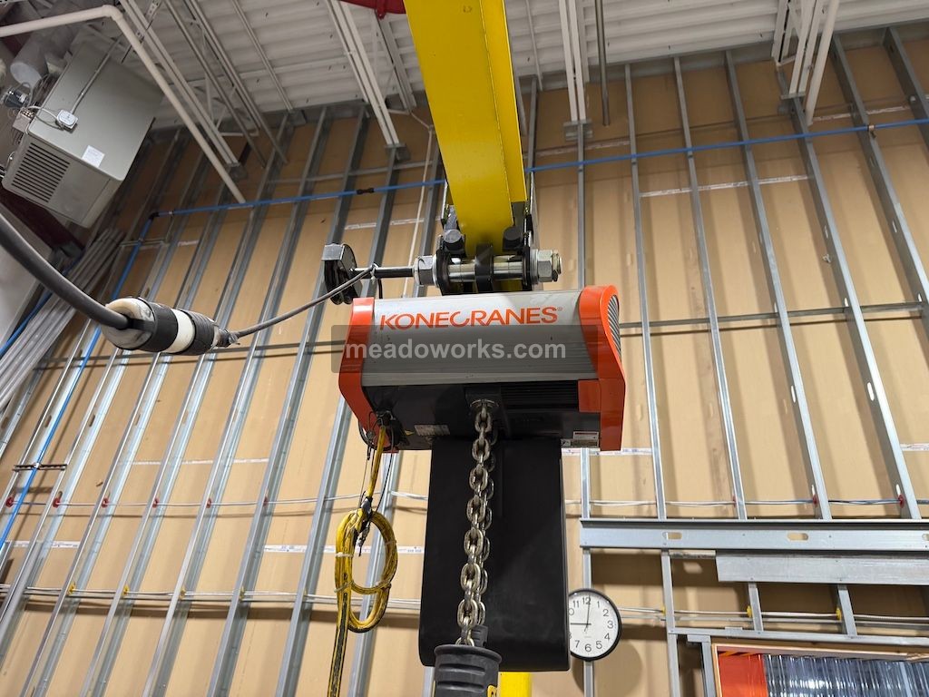 Spanco 5-Ton Mobile Crane w/Kone Cranes 5-Ton Hoist & Controls - Image 3