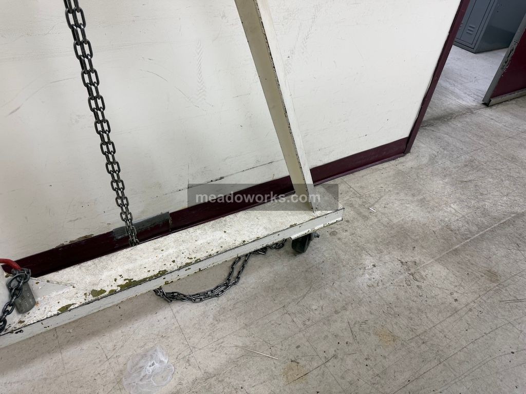 Handling Systems 1-Ton Mobile Crane w/CM Hurrican 1 Ton Chain Hoist - Image 6