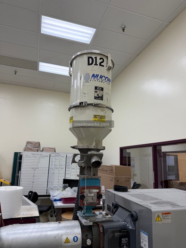 Una-Dyn Material Dryer w/40 Lb. Hopper and Feed Throat Magnet - Image 3