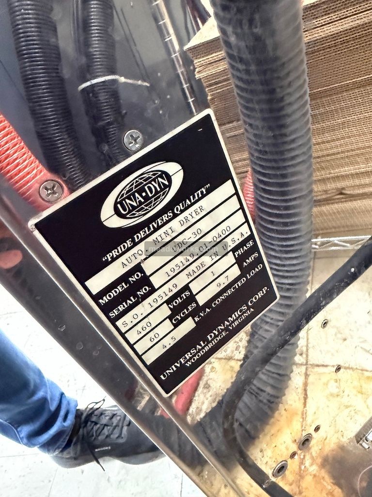 Una-Dyn Material Dryer w/40 Lb. Hopper and Feed Throat Magnet - Image 6