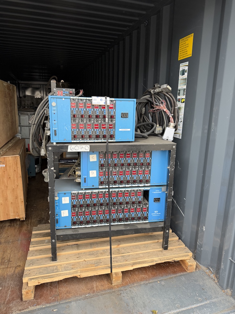 Used Control King Hot Runner Controllers on Stand Hot Runner Controllers