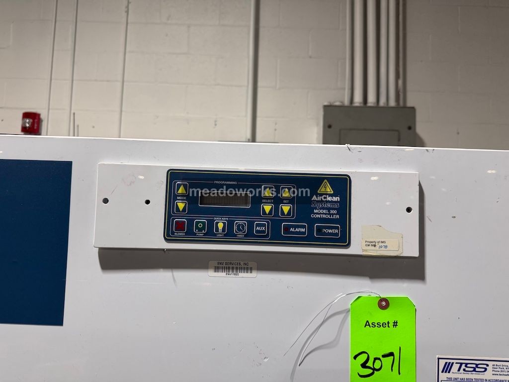 AirClean Systems Fume Hood - Image 4